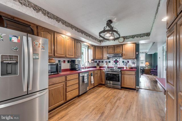 5936 MINERAL HILL RD, Sykesville, MD 21784