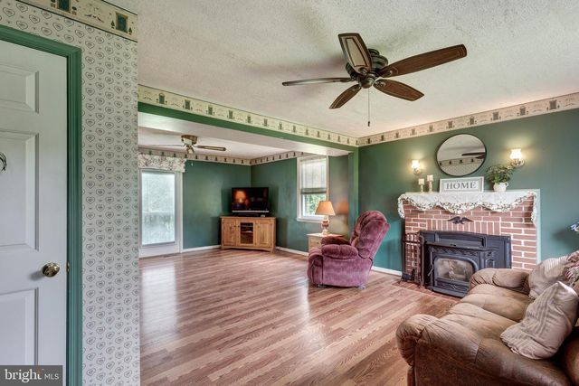 5936 MINERAL HILL RD, Sykesville, MD 21784