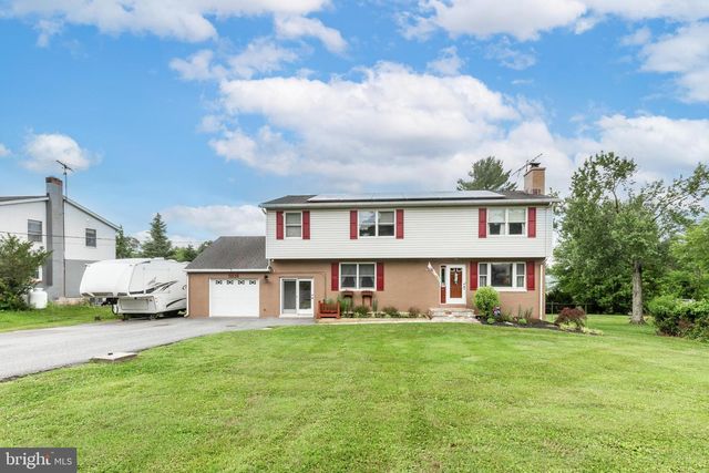 5936 MINERAL HILL RD, Sykesville, MD 21784