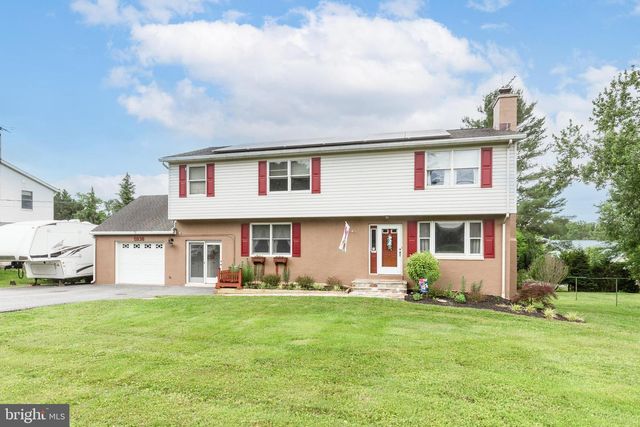 5936 MINERAL HILL RD, Sykesville, MD 21784