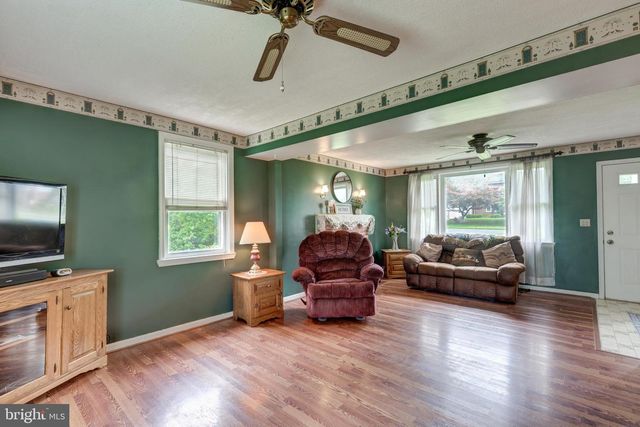5936 MINERAL HILL RD, Sykesville, MD 21784