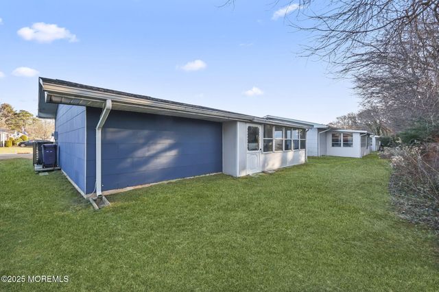 49 Markham Road, Brick, NJ 08724