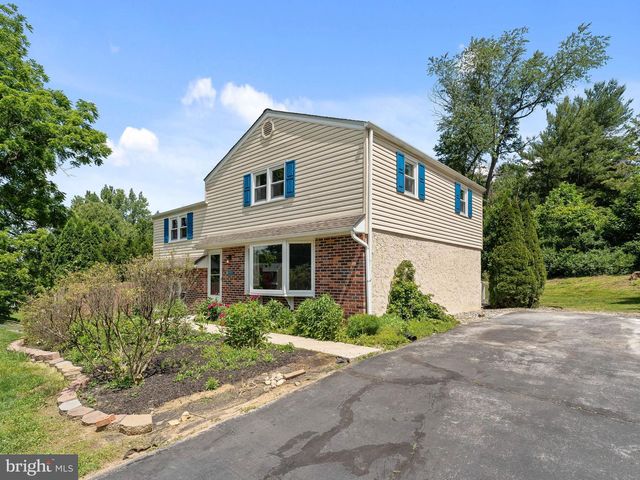 1333 SHERWOOD DR, West Chester, PA 19380
