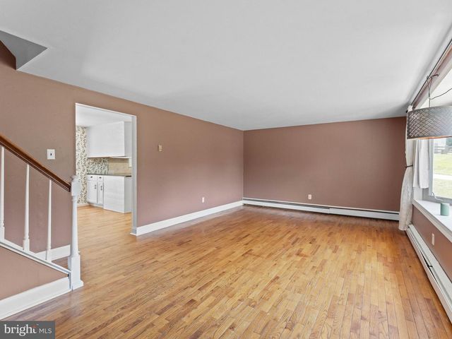 1333 SHERWOOD DR, West Chester, PA 19380