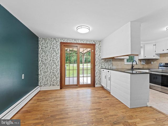 1333 SHERWOOD DR, West Chester, PA 19380