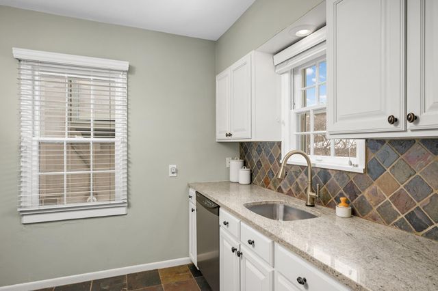 5104 Newton Avenue S, Minneapolis, MN 55419