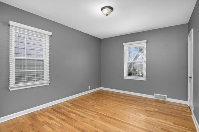 5104 Newton Avenue S, Minneapolis, MN 55419