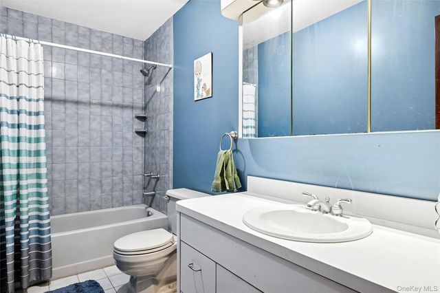 23 Janet Street, Port Jefferson Station, NY 11776