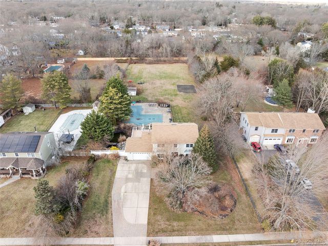 23 Janet Street, Port Jefferson Station, NY 11776