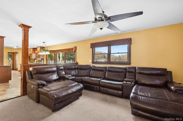 23 Janet Street, Port Jefferson Station, NY 11776