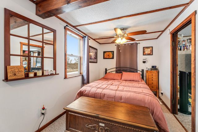 S2232 State Road 35, Alma, WI 54610