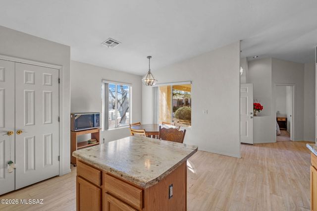 2313 W Horseshoe Place, Tucson, AZ 85745