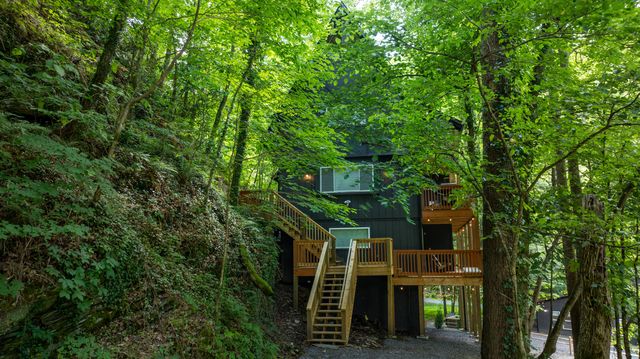 3173 &3175 N Clear Fork Road, Sevierville, TN 37862