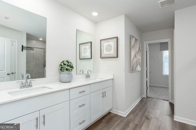 607 Runnel Drive, Woodstock, GA 30188