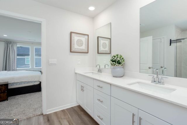 607 Runnel Drive, Woodstock, GA 30188