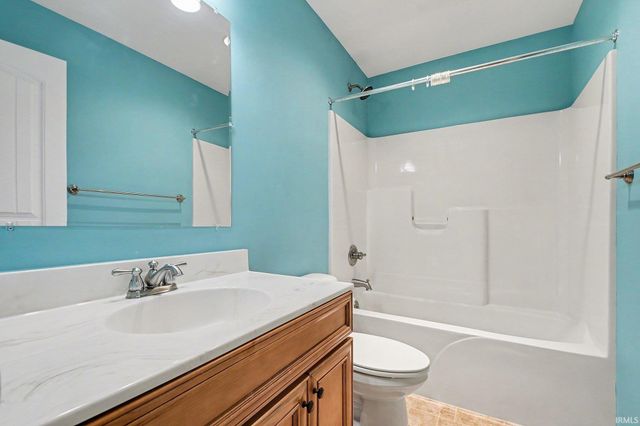 50774 Teall Road, Bristol, IN 46507