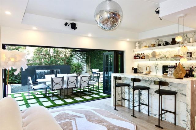 2765 Brickell Court, Miami, FL 33129