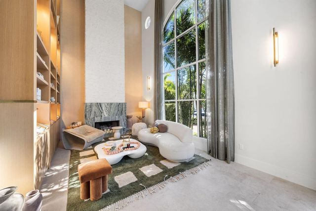 2765 Brickell Court, Miami, FL 33129