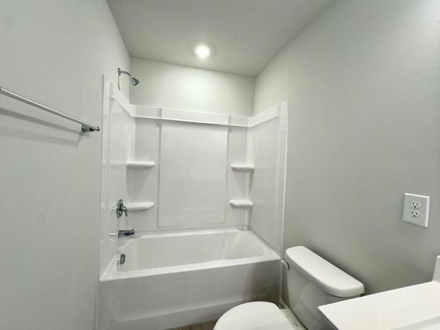 1856 Alpine Summer Lane, Apex, NC 27502