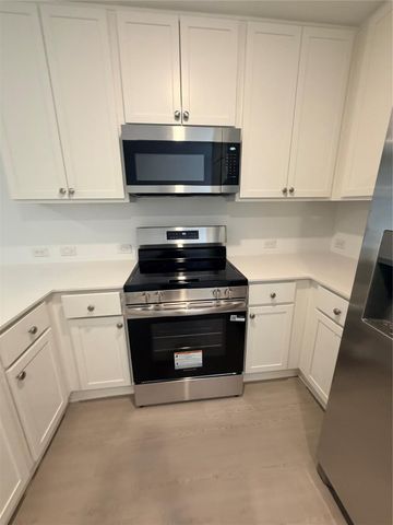 18760 Loom Dr, Conroe, TX 77306