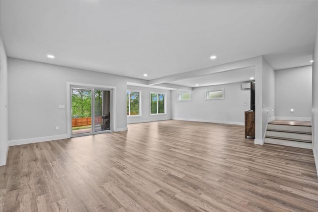 308 Pineridge Drive, Spartanburg, SC 29303