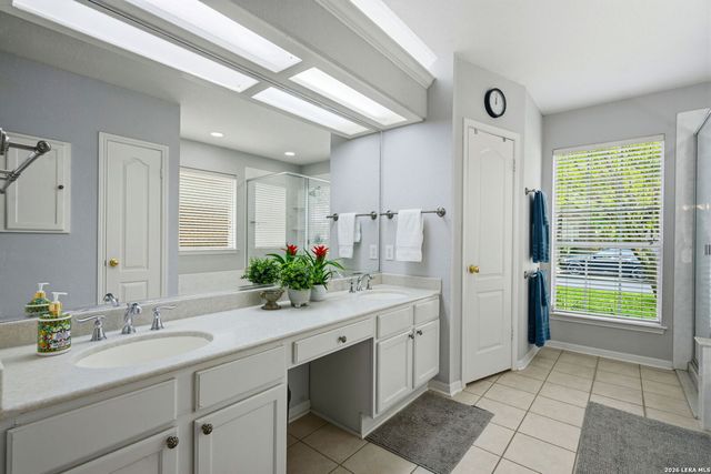 8506 Chessington Drive, San Antonio, TX 78254