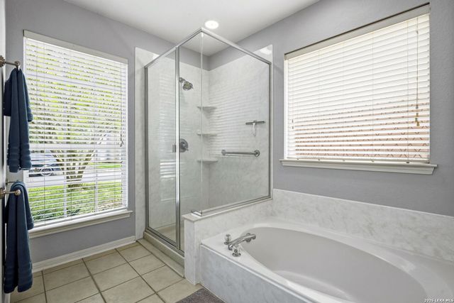 8506 Chessington Drive, San Antonio, TX 78254