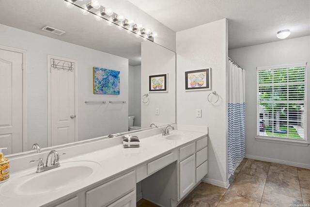 8506 Chessington Drive, San Antonio, TX 78254