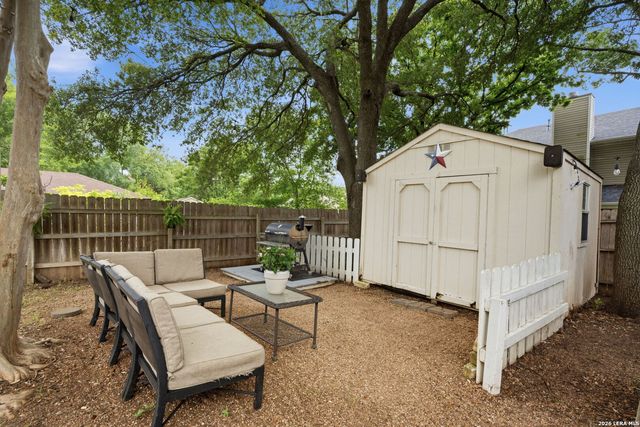 8506 Chessington Drive, San Antonio, TX 78254