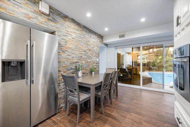 432 COUNTRY CLUB DRIVE, Oldsmar, FL 34677