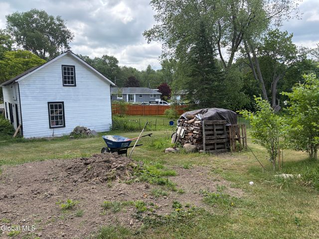 3002 Consaul Road, Schenectady, NY 12304