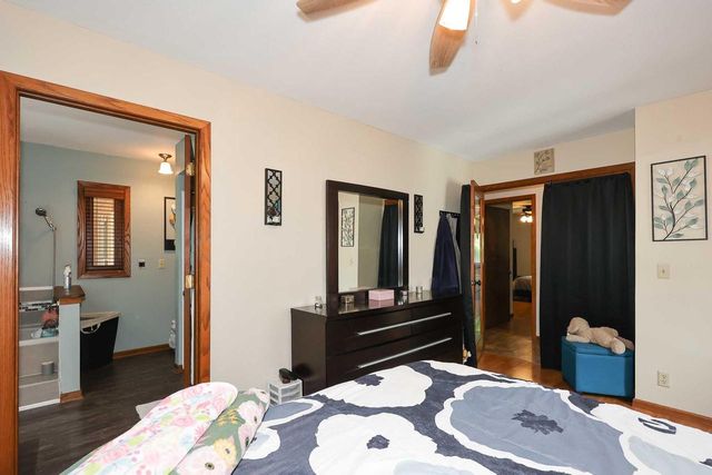 8035 W Bruss LANE, Franklin, WI 53132