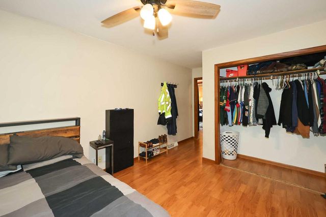 8035 W Bruss LANE, Franklin, WI 53132