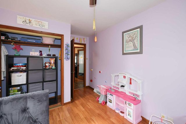 8035 W Bruss LANE, Franklin, WI 53132