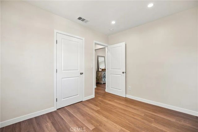 10512 Samoa Ave, Tujunga, CA 91042