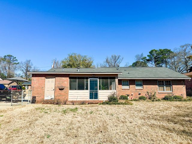 2000 Lancaster Drive, Columbus, GA 31904