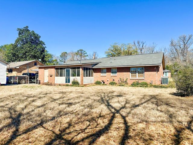 2000 Lancaster Drive, Columbus, GA 31904