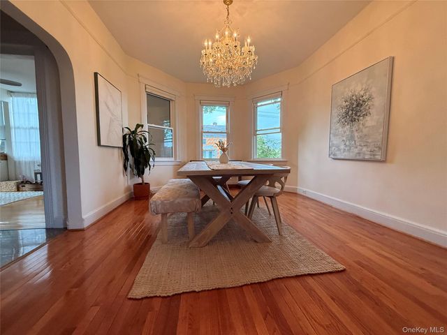 179 Woodruff Avenue, Scarsdale, NY 10583