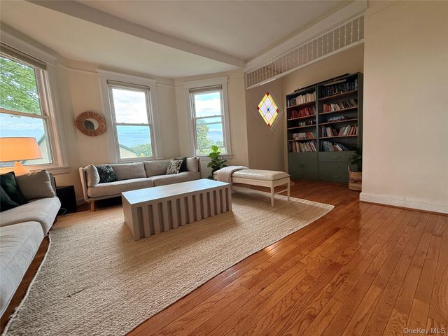 179 Woodruff Avenue, Scarsdale, NY 10583