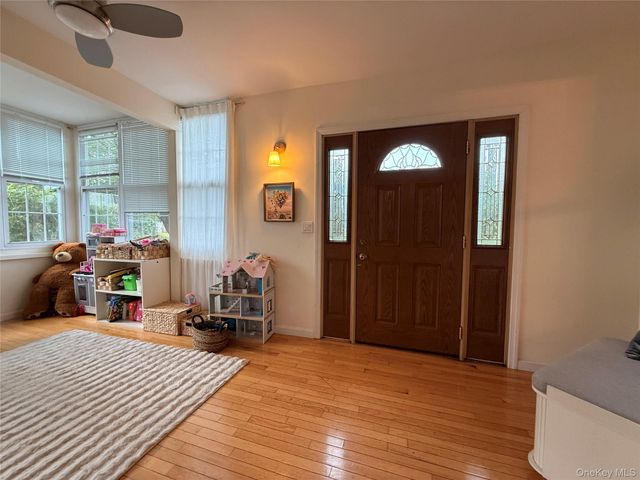 179 Woodruff Avenue, Scarsdale, NY 10583