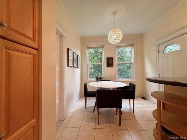 179 Woodruff Avenue, Scarsdale, NY 10583