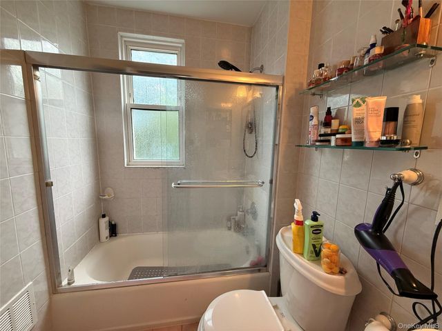 179 Woodruff Avenue, Scarsdale, NY 10583