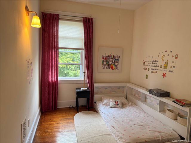 179 Woodruff Avenue, Scarsdale, NY 10583