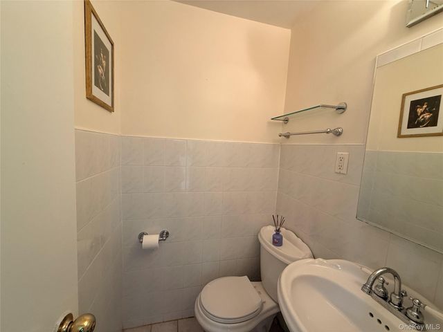 179 Woodruff Avenue, Scarsdale, NY 10583