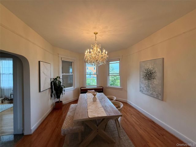 179 Woodruff Avenue, Scarsdale, NY 10583