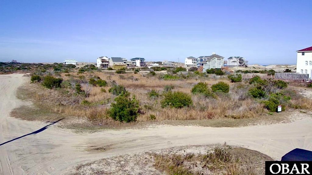 Image 6 of property listing at 1675 Ocean Pearl Road Lot 13, Corolla, NC 27927