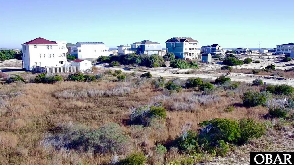 Image 8 of property listing at 1675 Ocean Pearl Road Lot 13, Corolla, NC 27927