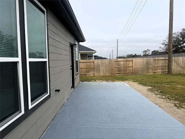 519 Louis Lane, Baytown, TX 77523