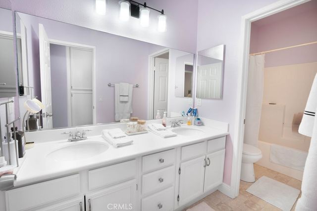 44528 Camolin Lane, Lancaster, CA 93534