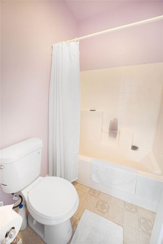 44528 Camolin Lane, Lancaster, CA 93534